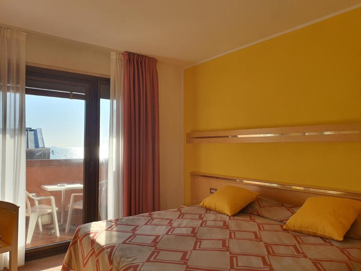 Hotel Antares Grado Buitenkant foto