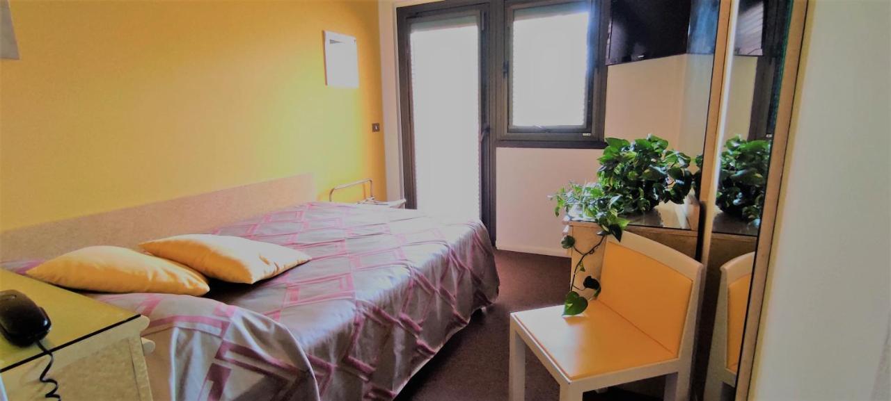 Hotel Antares Grado Buitenkant foto